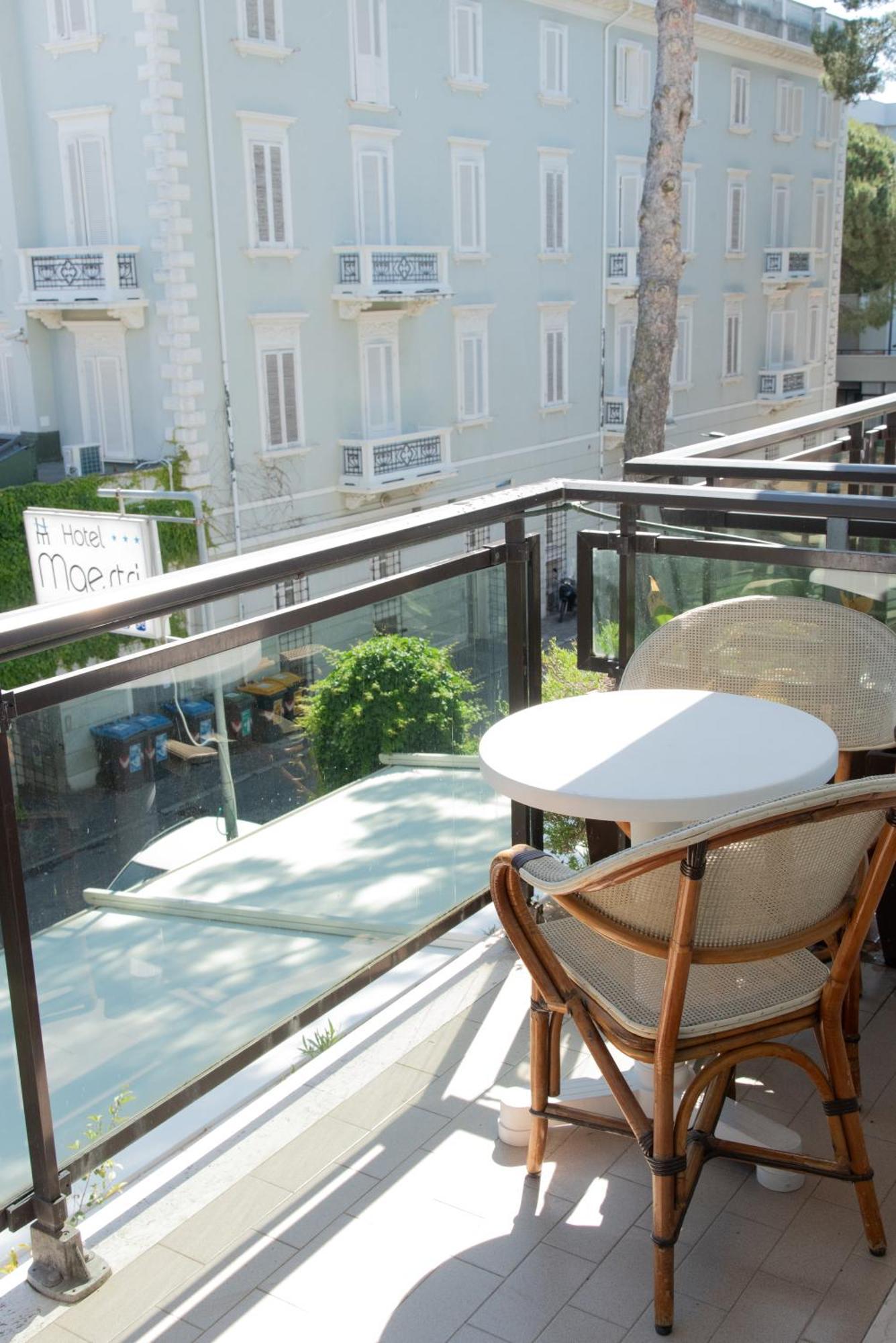 Hotel Maestri Riccione Exterior foto